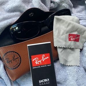 Ray Ban